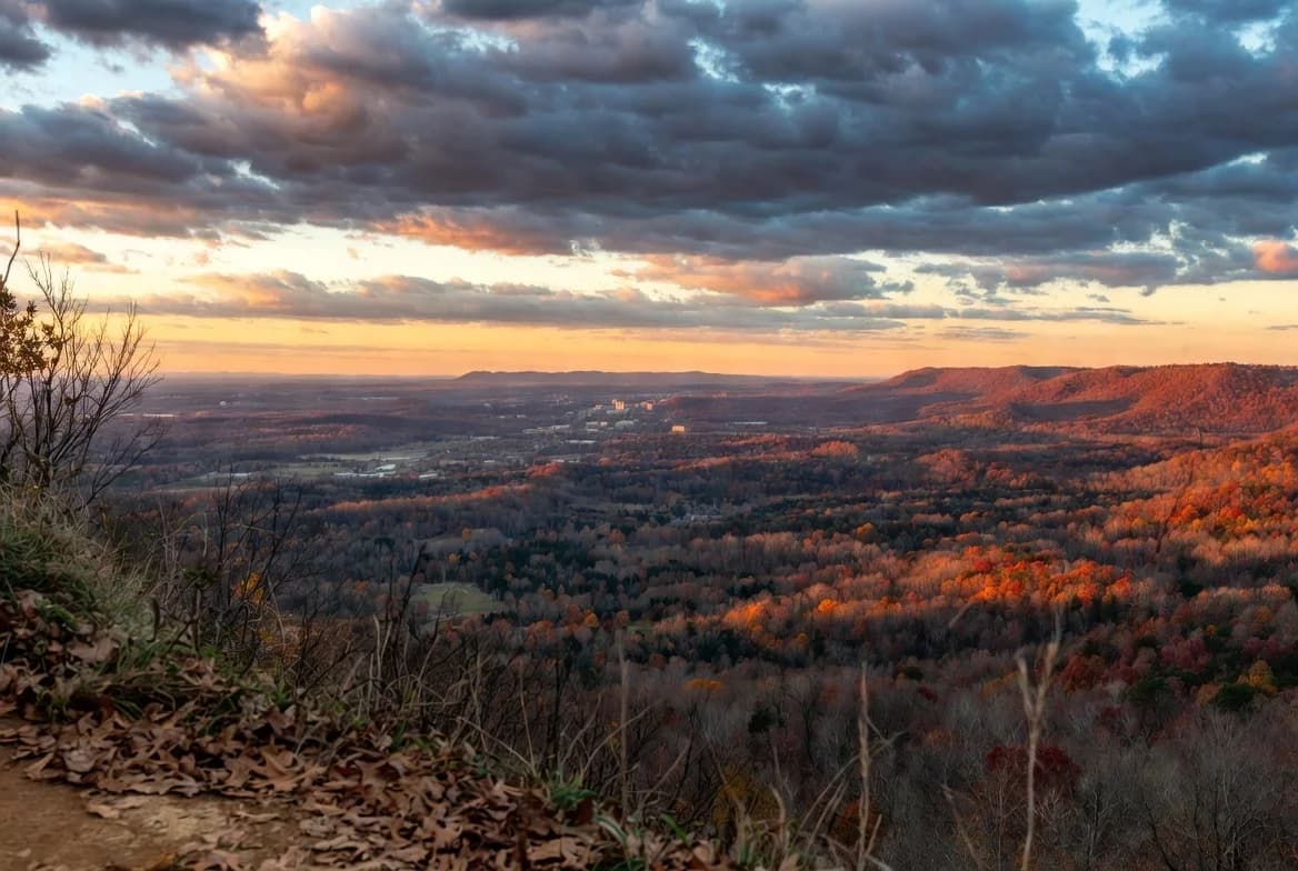 RV camping at Monte Sano State Park - State Park near Huntsville Alabama with Hiking and Mountain biking