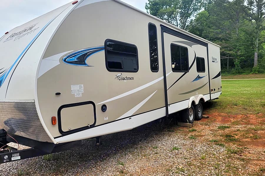 Coachmen Freedom Express 2019 36ft travel trailer RV rental in Huntsville Alabama — exterior